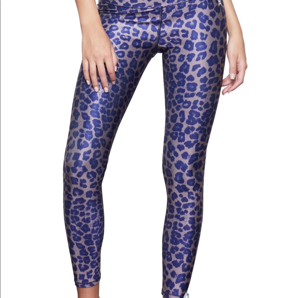 Good American leggings